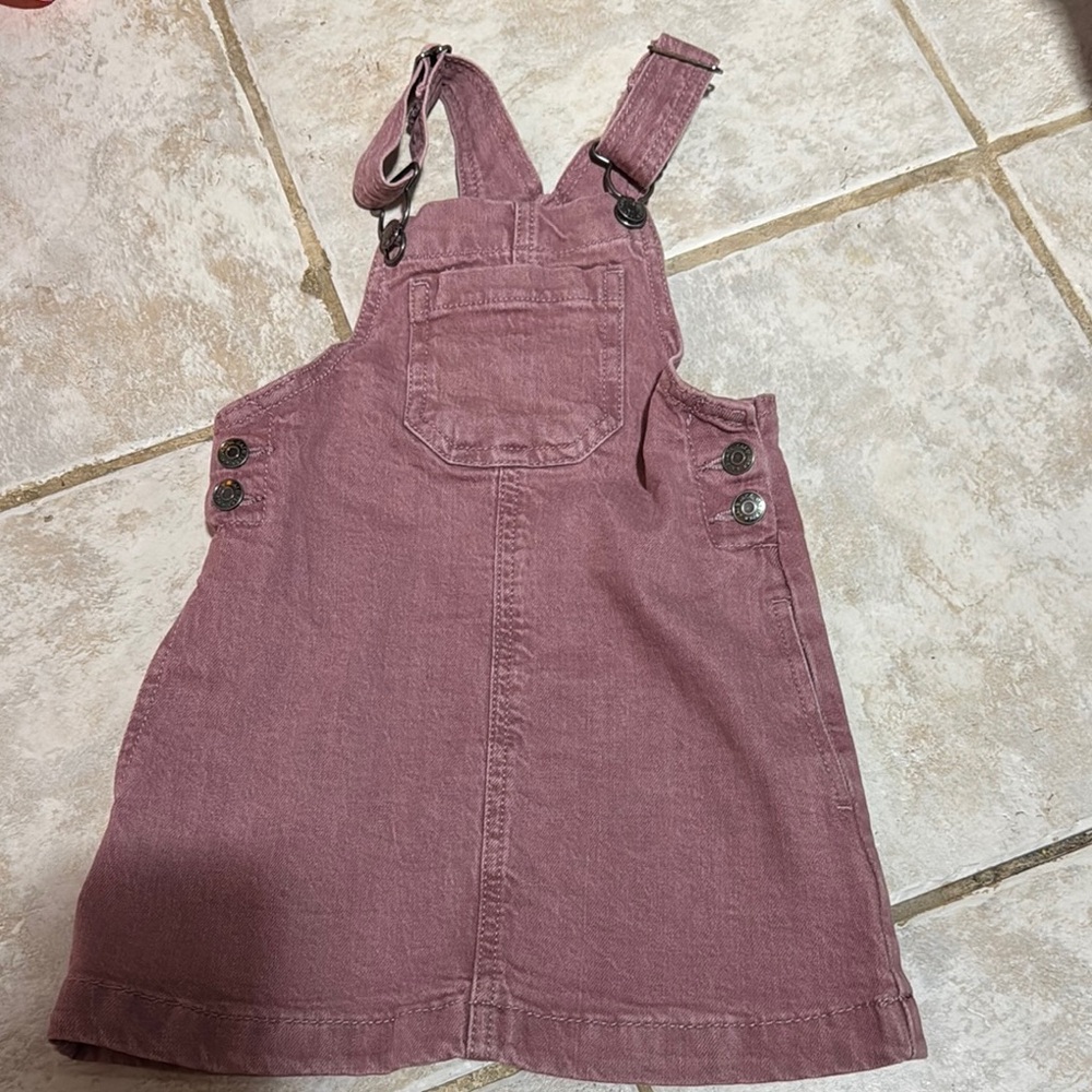 Girls jumper, cat and Jack brand  for girls